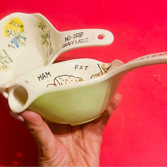 Vintage Ceramic Gravy Ladle & Separator Japan w cute graphics 2 pc Kitchen Kitch - Picture 3 of 10